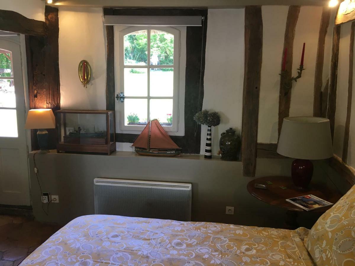 La Bonne Auberge - Seine Panorama Sas Vieux-Port Екстер'єр фото